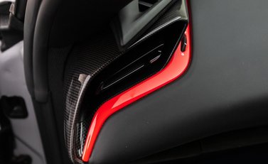 Ferrari SF90 Stradale 25