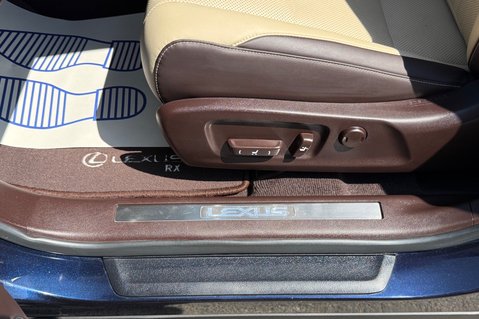 Lexus RX 450H LUXURY - PANORAMIC SUNROOF - RARE COLOUR COMBO 26