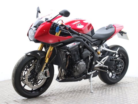 Triumph Speed Triple SPEED TRIPLE 1200 RR 10