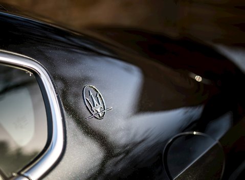 Maserati Quattroporte DV6 27