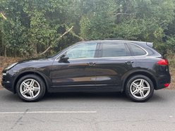 Porsche Cayenne 3.0 Cayenne V6 D Tiptronic 4WD 5dr 14