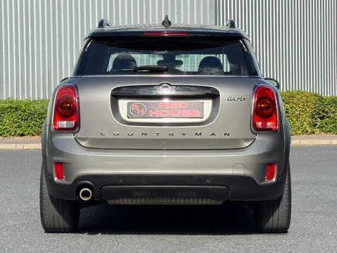 Mini Countryman COOPER 7