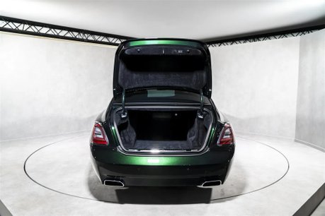 Rolls-Royce Ghost V12. FULL PPF. STARLIGHT. H, C & M SEATS. REAR ENTERTAINMENT. HUD. 69
