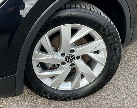 Volkswagen Tiguan 1.5 Tiguan Life TSi 5dr 3