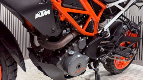 KTM 390 DUKE 2018 ONLY 11K GREAT LOOKING A2 READY ENDURO BIKE 390CC 20