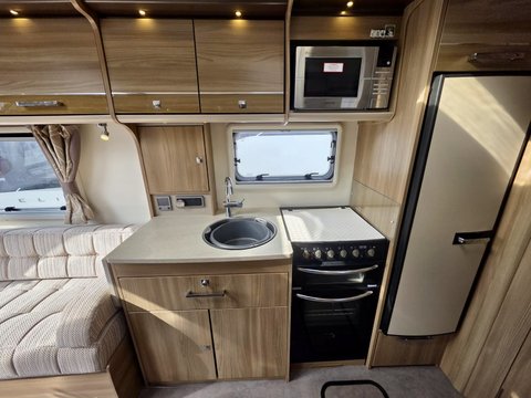 Bailey Unicorn Seville 19