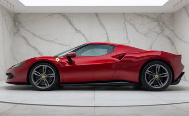 Ferrari 296 GTB 5
