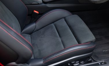 Porsche 911 GT3 (992) 17
