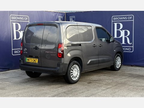 Toyota Proace City 50kWh Icon Short Panel Van 5dr Electric Auto SWB (7kW OBC) (136 ps) 4