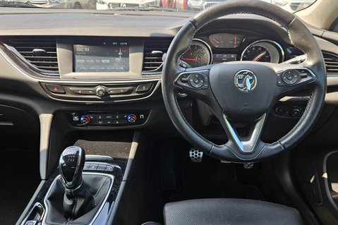 Vauxhall Insignia GRAND SPORT SRI.6 MAIN DEALER SERVICES..AIR CON.DAB RADIO..CRUISE CONTROL. 8