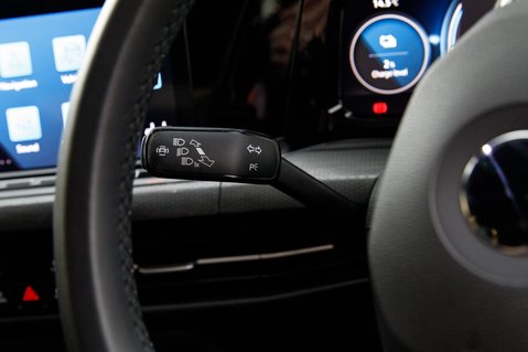 Volkswagen Golf GTE DSG 17