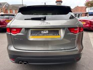Jaguar F-Pace 2.0 D180 Portfolio SUV 5dr Diesel Auto AWD Euro 6 (s/s) (180 ps) 13