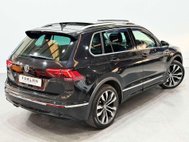Volkswagen Tiguan 2.0 TDI R-Line Tech SUV 5dr Diesel DSG Euro 6 (s/s) (150 ps) 19