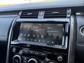 Land Rover Discovery SD6 HSE 44