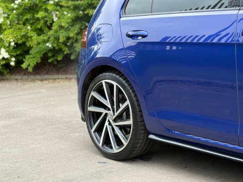 Volkswagen Golf 2.0 TSI R DSG 4Motion Euro 6 (s/s) 5dr 19
