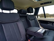 Land Rover Range Rover D350 SE 17