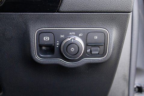 Mercedes-Benz GLA Class GLA 200 AMG LINE EXECUTIVE 17