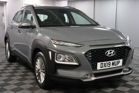 Hyundai KONA SE 30