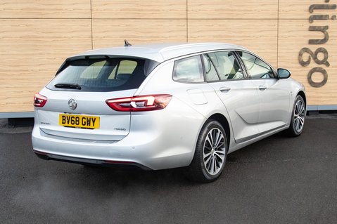 Vauxhall Insignia SRI NAV 2