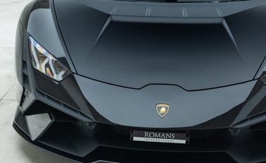 Lamborghini Huracan TECNICA 22