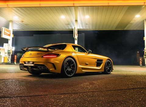 Mercedes-Benz SLS AMG Black Series 5