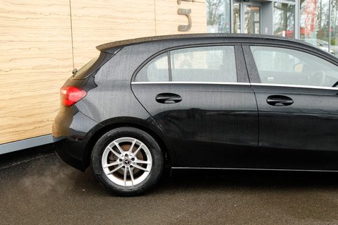 Mercedes-Benz A Class A 180 SE EXECUTIVE 7