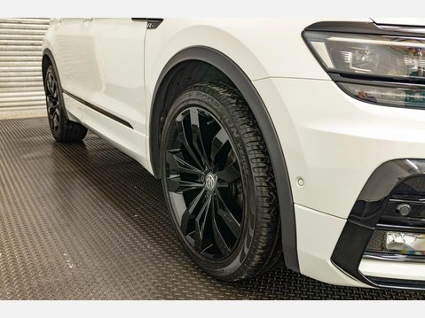 Volkswagen Tiguan 1.5 TSI EVO R-Line Tech DSG Euro 6 (s/s) 5dr 88