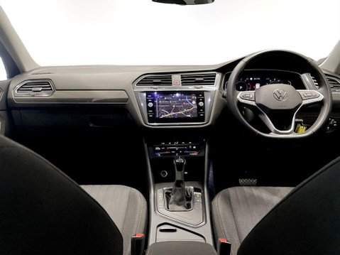 Volkswagen Tiguan Allspace 1.5 TSI Life SUV 5dr Petrol DSG Euro 6 (s/s) (150 ps) One Owner 19