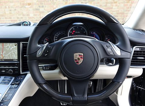 Porsche Panamera Turbo 6