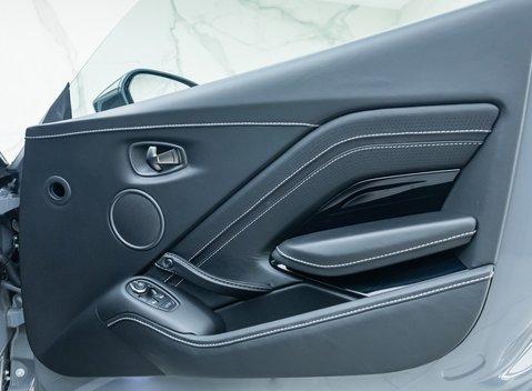 Aston Martin Vantage 20