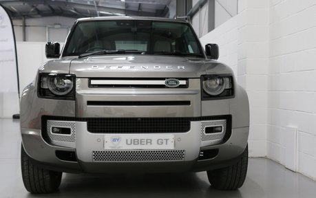 Land Rover Defender XS Edition MHEV P400 - 6 Seats, 11.4 Screen and Superb Specification 9