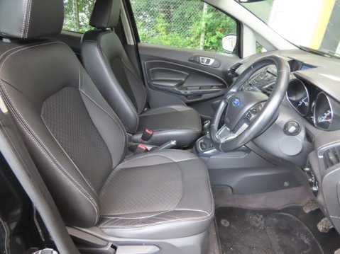Ford Ecosport TITANIUM 10