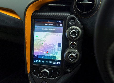 McLaren 720S Performance 16