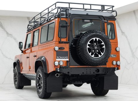 Land Rover Defender 110 Adventure Edition 4