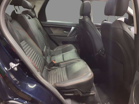 Land Rover Discovery Sport 2.0 Discovery Sport R-Dynamic HSE Auto 4WD 5dr 16
