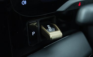 Porsche Taycan TURBO S 23