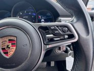 Porsche Macan GTS PDK 15