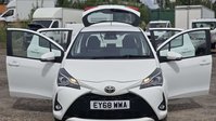 Toyota Yaris 1.5 VVT-h Icon Tech Hatchback 5dr Petrol Hybrid E-CVT Euro 6 (s/s) (100 ps) 5