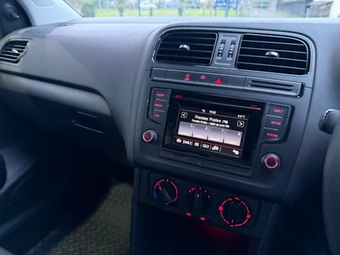 Volkswagen Polo 1.0 BlueMotion Tech S Euro 6 (s/s) 5dr (A/C) 15