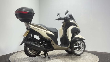 Yamaha Tricity 125 2015 3 WHEELER TRIKE 125CC PROJECT BIKE SPARES OR REPAIR LEARNER 2