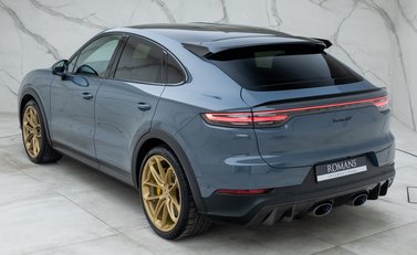 Porsche Cayenne Turbo GT 9