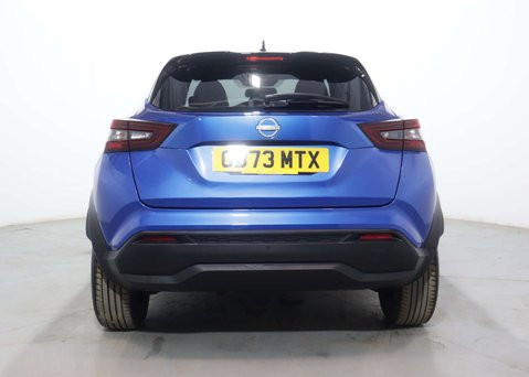Nissan Juke 1.6 Juke N-Connecta HEV CVT 5dr 10