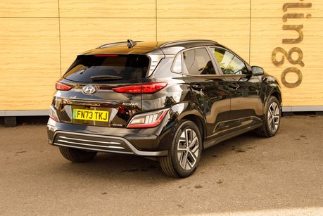 Hyundai KONA PREMIUM