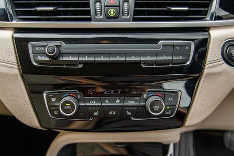 BMW X1 SDRIVE20I XLINE 27