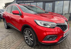 Renault Kadjar ICONIC 1.5 DCI 5