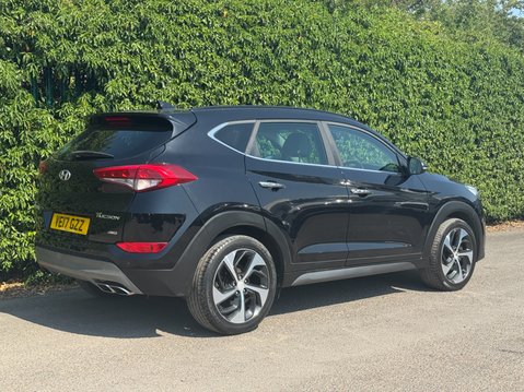 Hyundai TUCSON 2.0 CRDi Premium SE SUV 5dr Diesel Manual 4WD Euro 6 (136 ps) 34