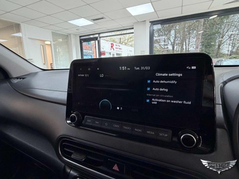 Hyundai KONA 1.6 h-GDi Premium DCT Euro 6 (s/s) 5dr 82