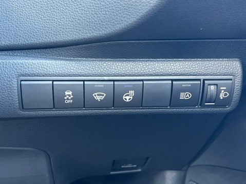 Suzuki Swace MOTION 35