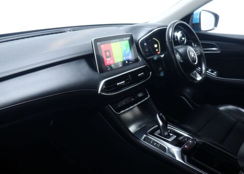 MG HS 1.5 MG HS Excite Semi-Auto 5dr 41