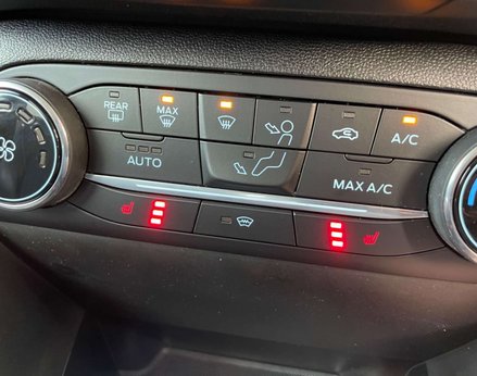 Ford Fiesta 1.0 Fiesta Active X T Auto 5dr 44